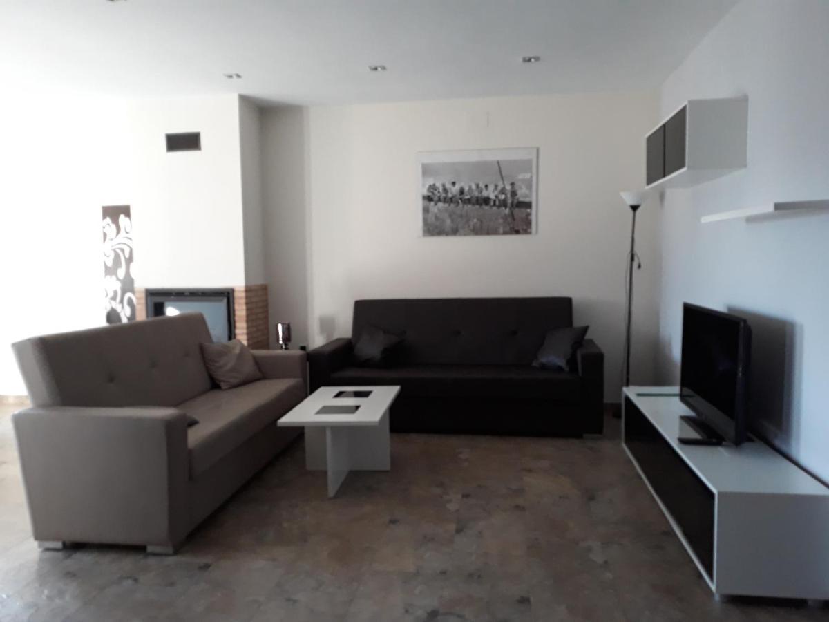 Casa El Lince: Rural Retreat With Wi-fi And Jacuzzi Zarza De Granadilla