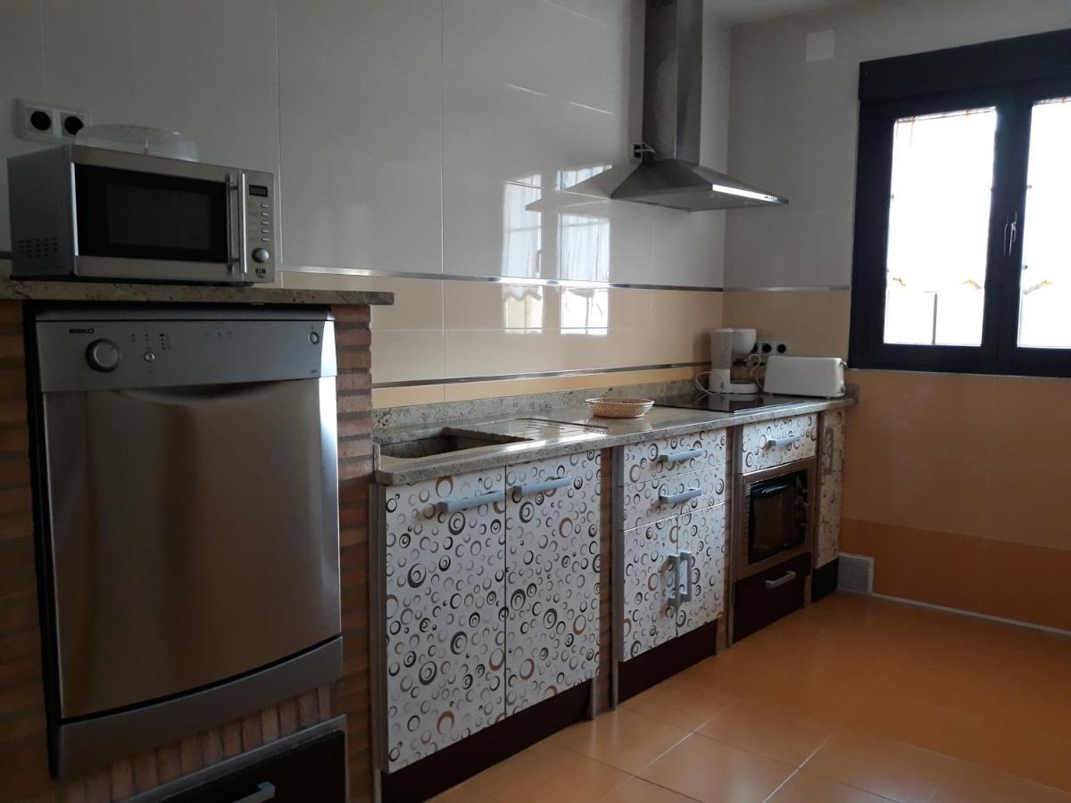 Holiday home Casa El Lince: Rural Retreat With Wi-fi And Jacuzzi Zarza De Granadilla